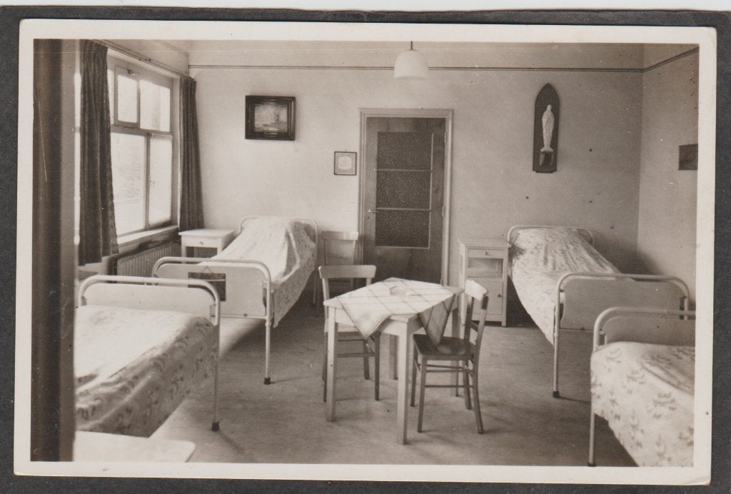 oudenbosch st.louis de  ziekenkamer, Verzenden, 1940 tot 1960, Gelopen, Noord-Brabant