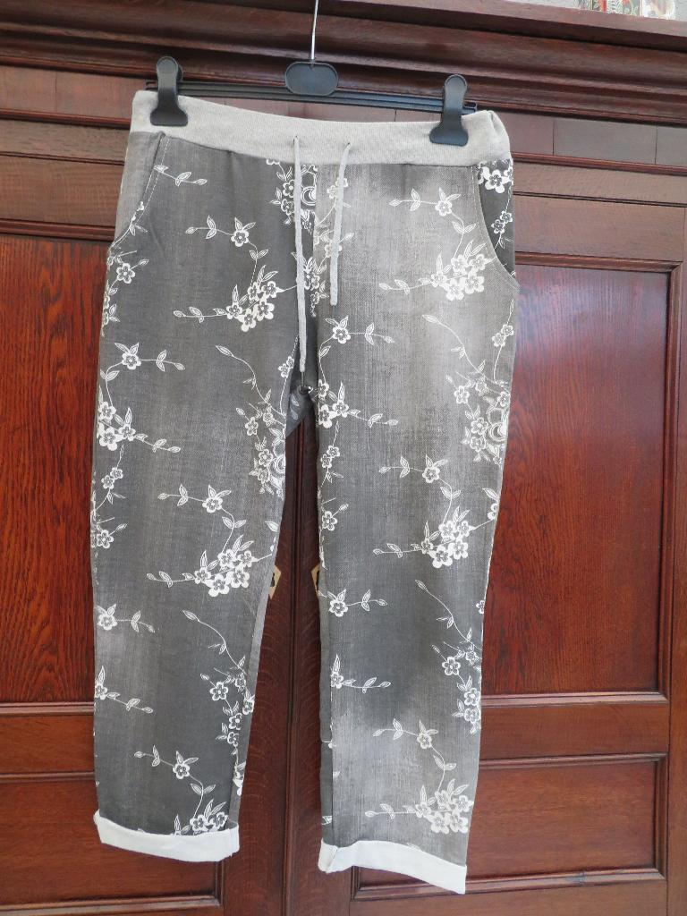 Dames jogging broek stretch maat 38 grijs Z.G.A.N., Maat 38/40 (M), Ophalen of Verzenden, Zo goed als nieuw, Geen merk