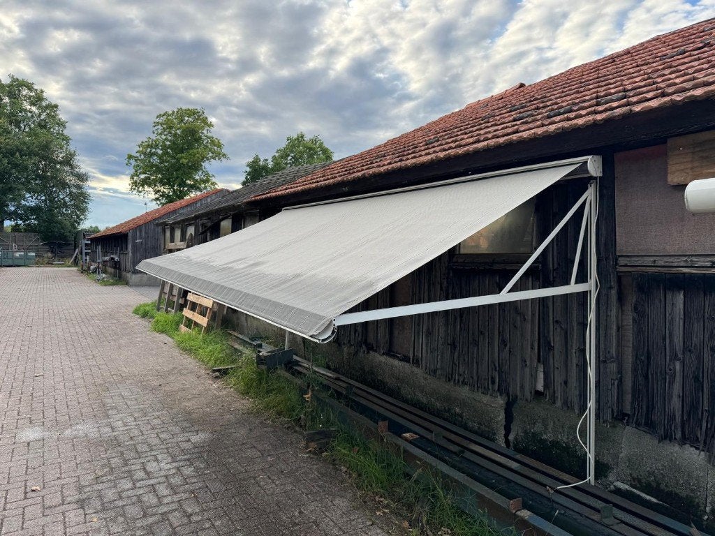 Elektrische Zonneluifel Harol, 150 tot 300 cm, Ophalen, Knikarmscherm