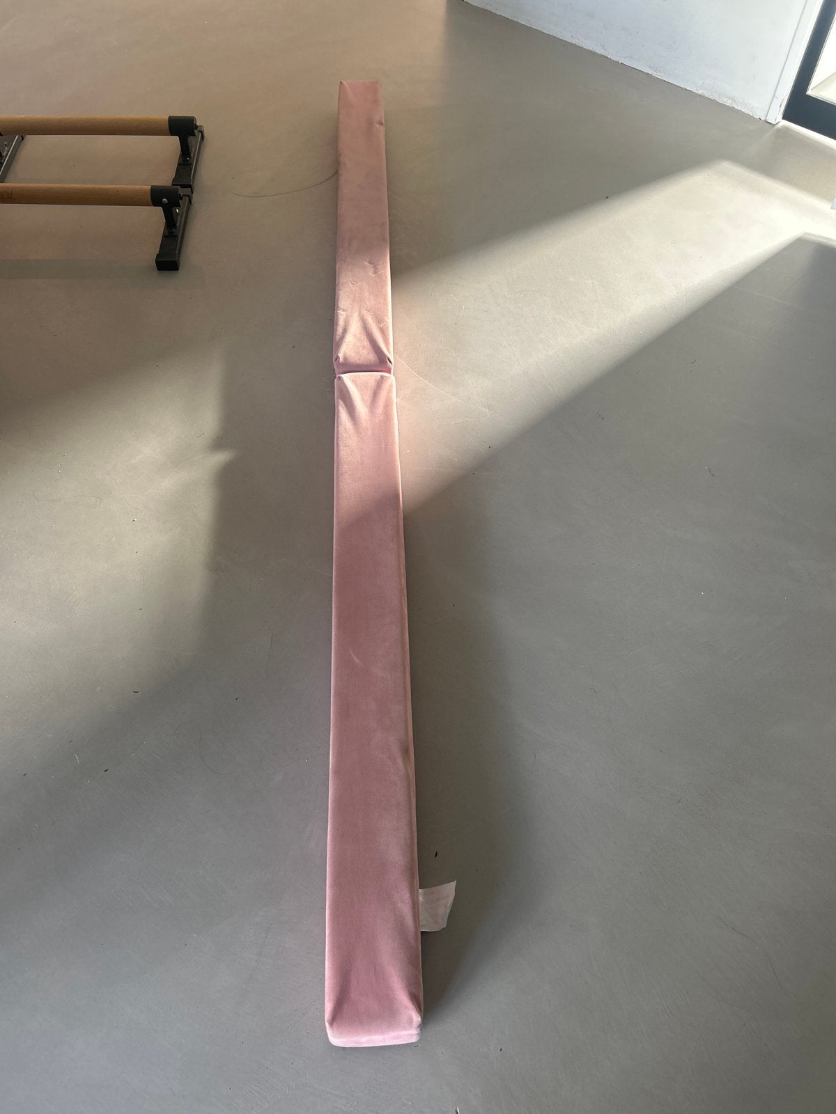 Roze opvouwbare evenwichtsbalk voor turnen, Sport en Fitness, Ophalen of Verzenden, Gebruikt, Roze, Materiaal
