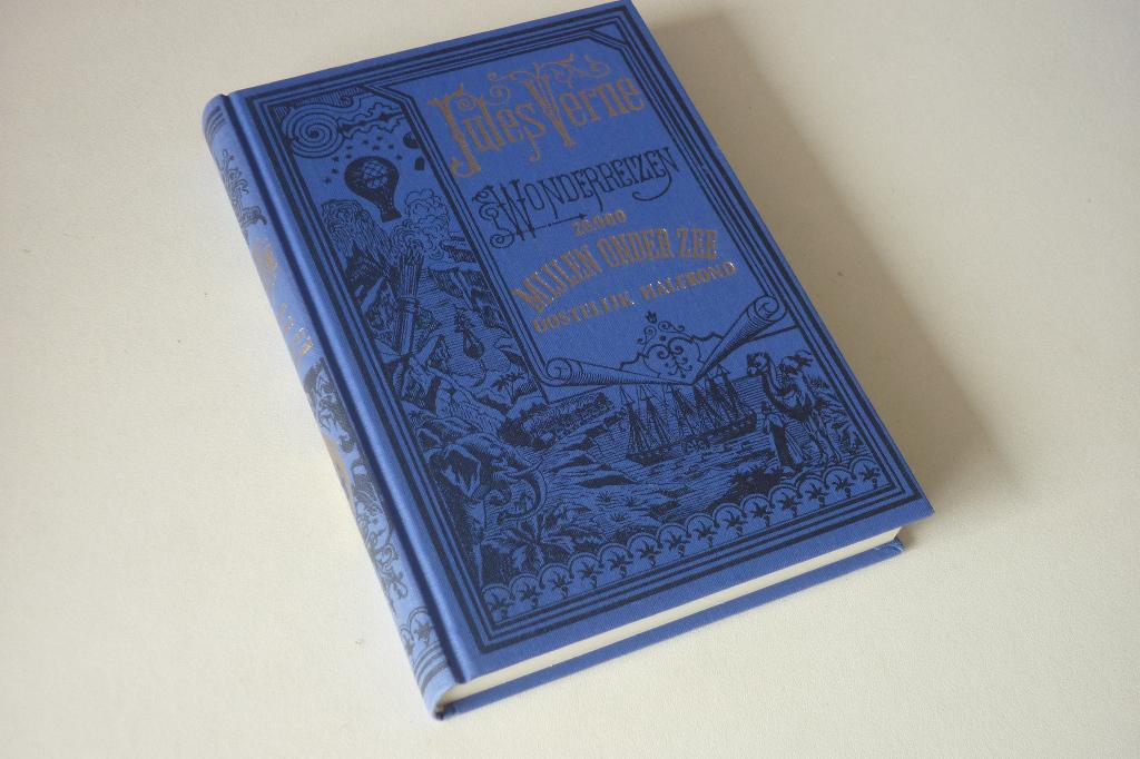 Jules Verne Wonderreizen: 20.000 Mijlen onder Zee (Oost), Ophalen of Verzenden, Gelezen