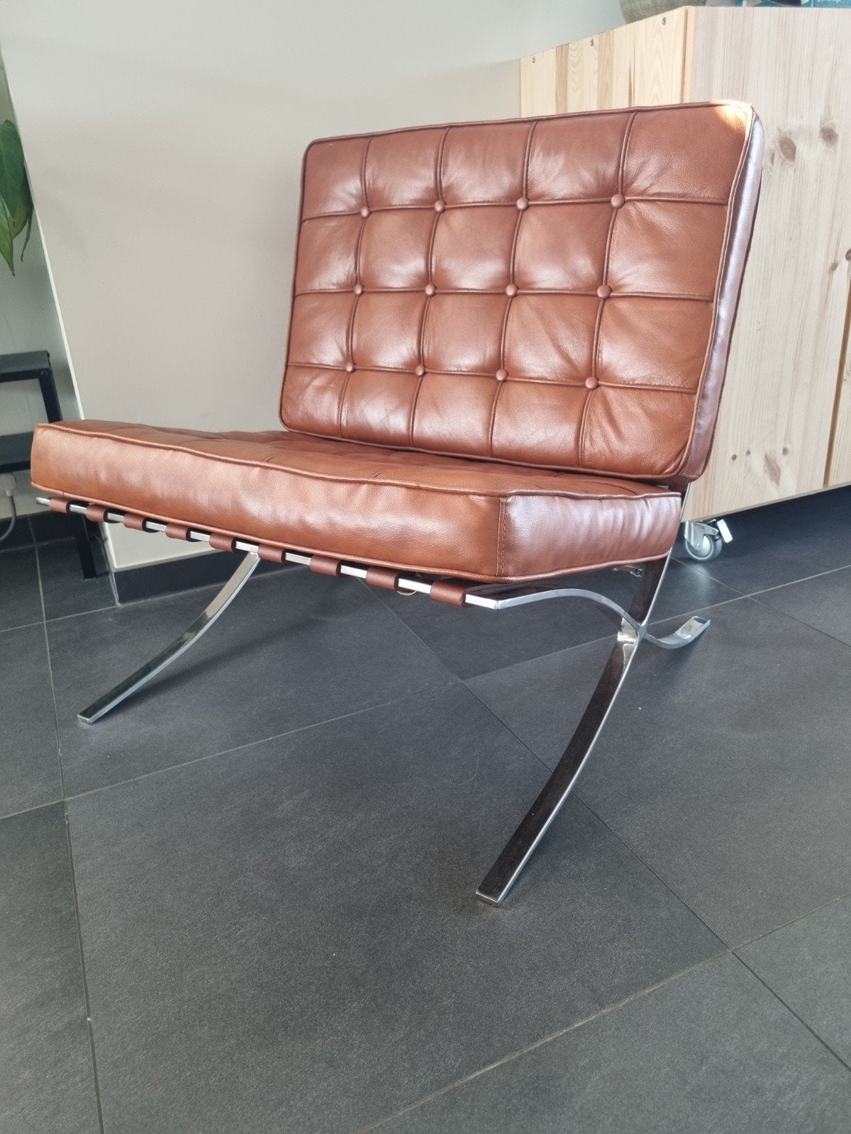 Barcelona stoel in bruin leer en chroom, Ophalen, Bruin, Zo goed als nieuw, Modern design, Bauhaus, Mid-century modern