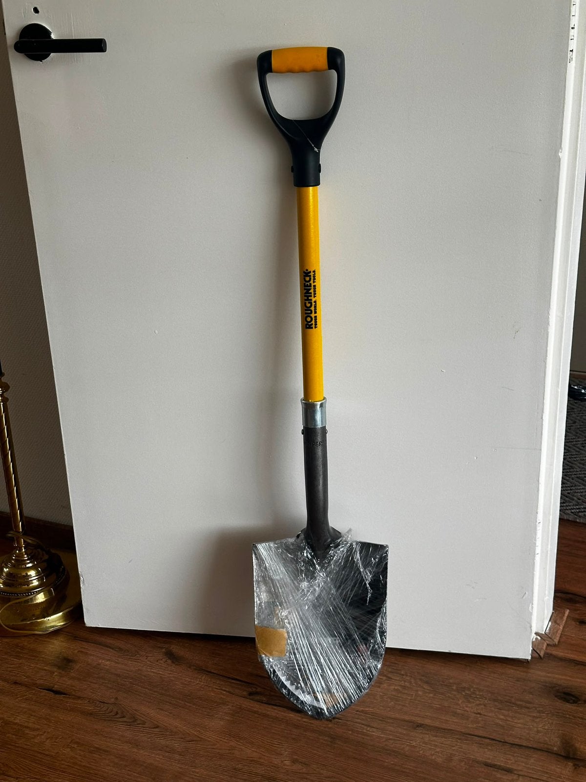 Roughneck Sharp-Edge Shovel 68-046 – Nieuw, Ophalen, Nieuw