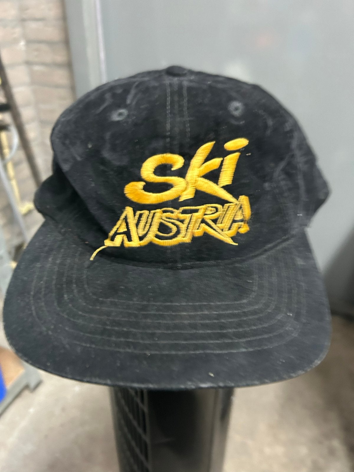 Vintage Ski Austria Pet - Zwart, One Size Fits All, Sport en Fitness, Skiën en Langlaufen, Overige merken, Ophalen of Verzenden
