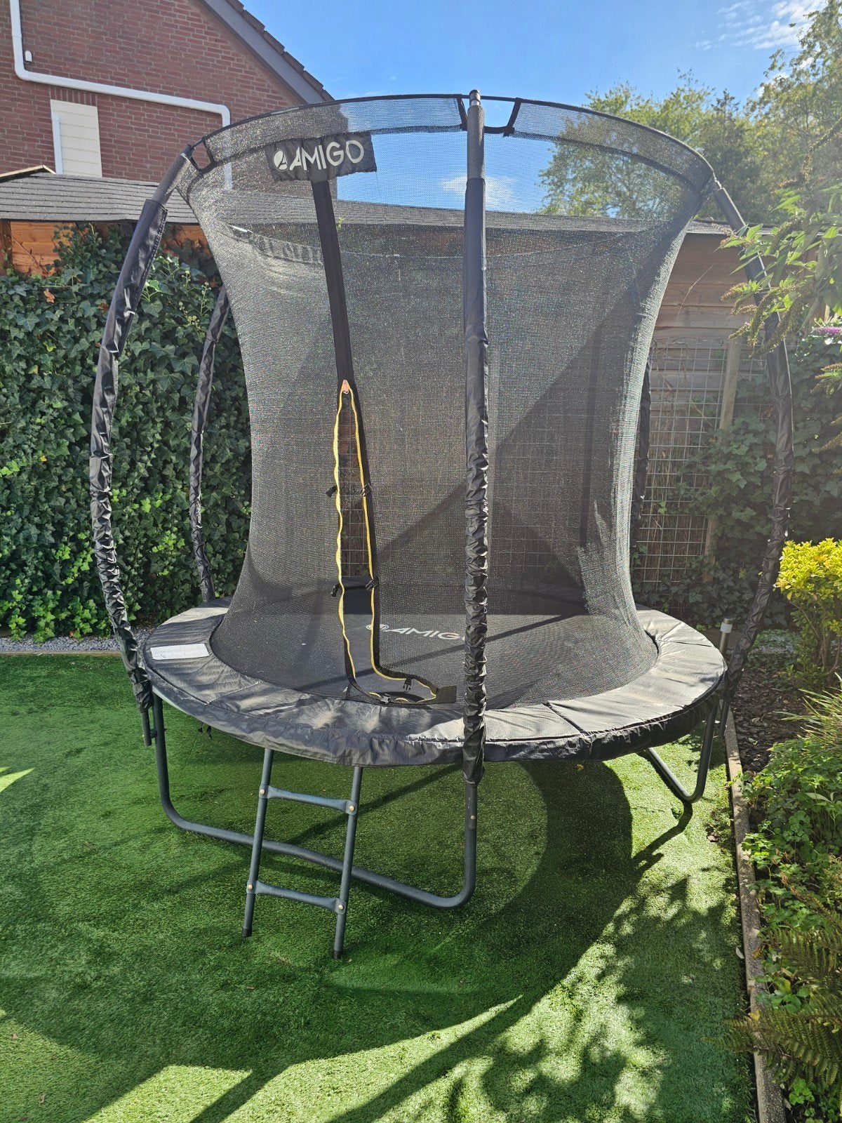 Trampoline Amigo 244  met veiligheidsnet en ladder, Ophalen, Gebruikt