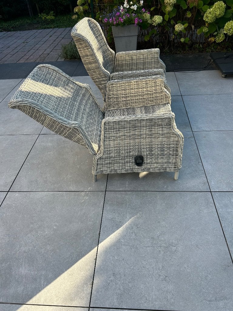 loungestoel met voetenbankje en kussens (2 stuks), Ophalen, Gebruikt, Wicker, Verstelbaar