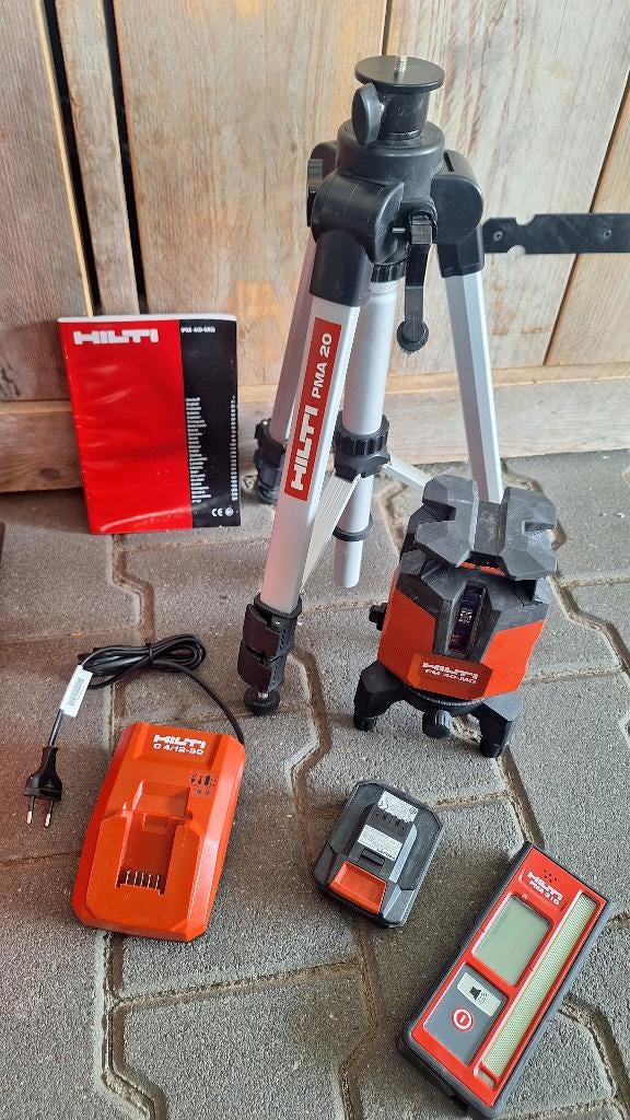 Hilti PM40-MG Accu Bouwlaser kruislaser lijnlaser GROEN, ,, Ophalen of Verzenden, Zo goed als nieuw, ,