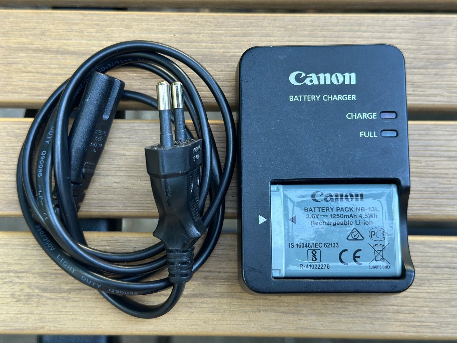 Canon CB-2LHE oplader + NB-13L accu, Gebruikt, Canon, Ophalen of Verzenden, Accu