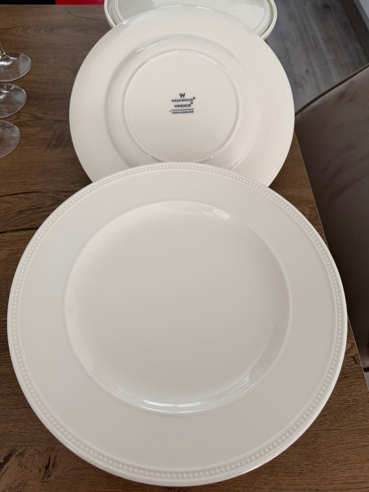 Wedgwood dinerbord 29cm 10 stuks zgan, Huis en Inrichting, Ophalen, Zo goed als nieuw, Porselein, Bord(en)