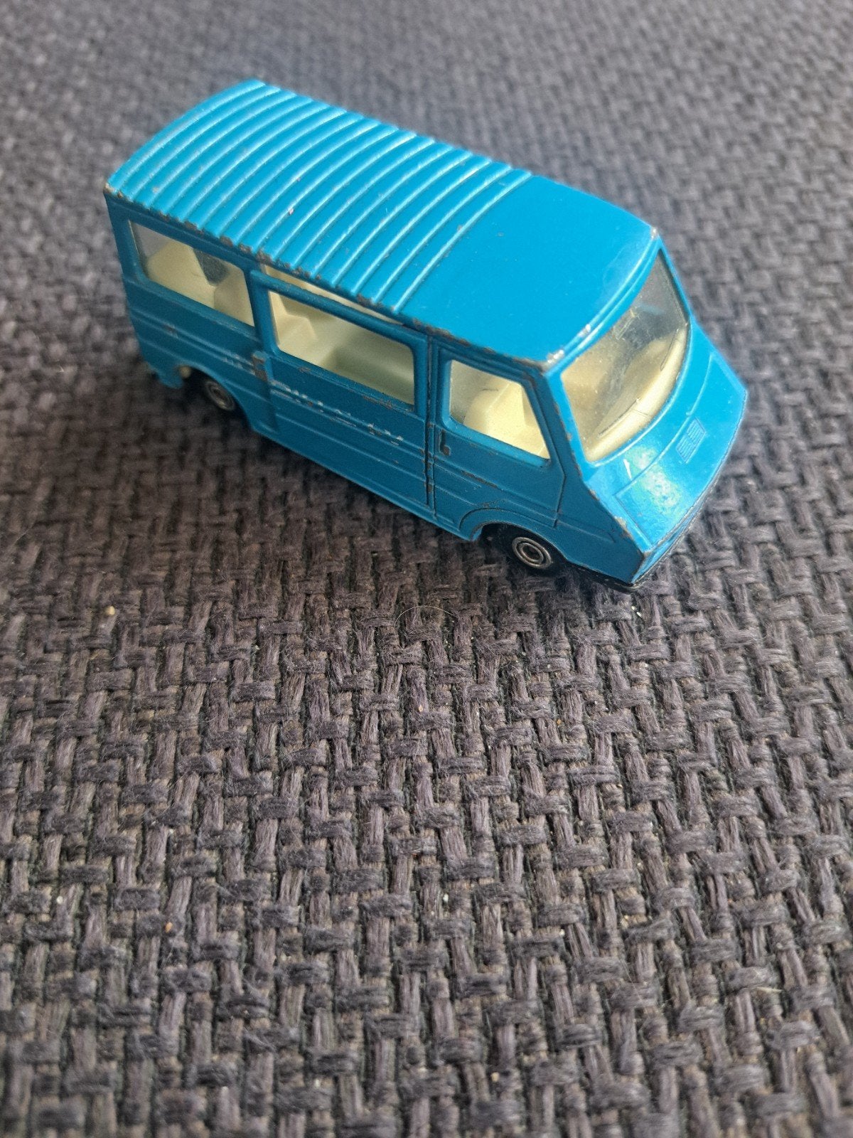 Efsi Holland model fiat 242, Hobby en Vrije tijd, Modelauto's | Overige schalen, Gebruikt, Holland, Ophalen of Verzenden, Bus of Vrachtwagen