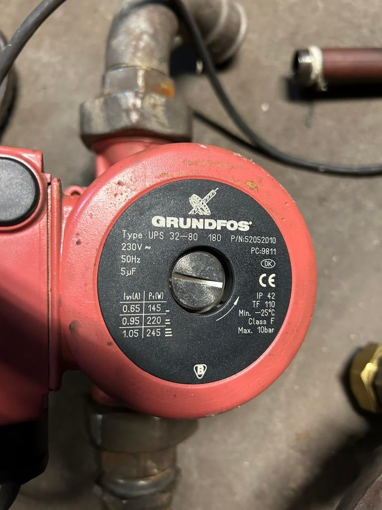 Grundfos pomp, Ophalen, Gebruikt, Minder dan 30 cm, Cv-ketel of Combi-ketel