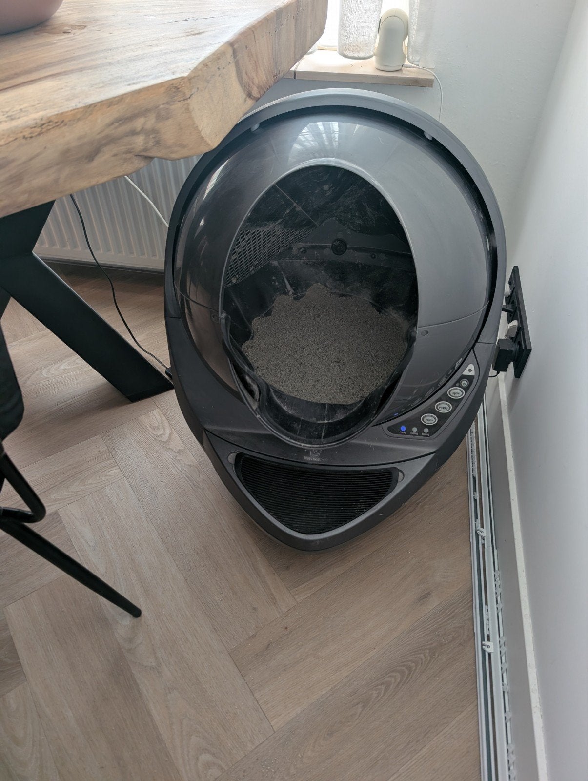 Whisker Litter-Robot 3 – automatische kattenbak, Ophalen, Zelfreinigend, Gebruikt, Gesloten