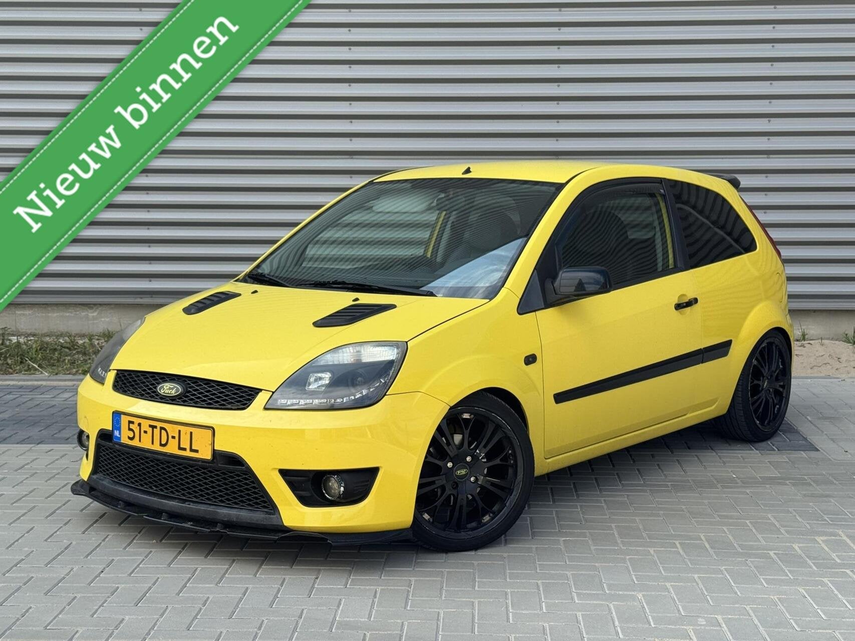 Ford Fiesta 1.6-16V Ultimate Edition, Auto's, Voorwielaandrijving, 1596 cc, Zwart, Leder en Stof