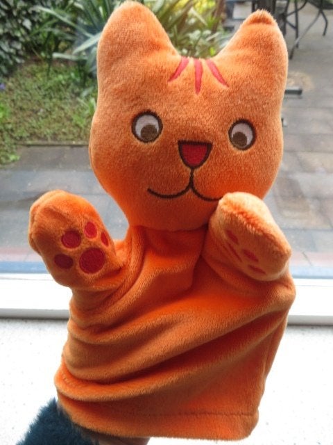 Handpop poes kater Dikkie Dik Jet Boeke poppenkastpop, Oranje, Happy Horse, Ophalen of Verzenden, Zo goed als nieuw