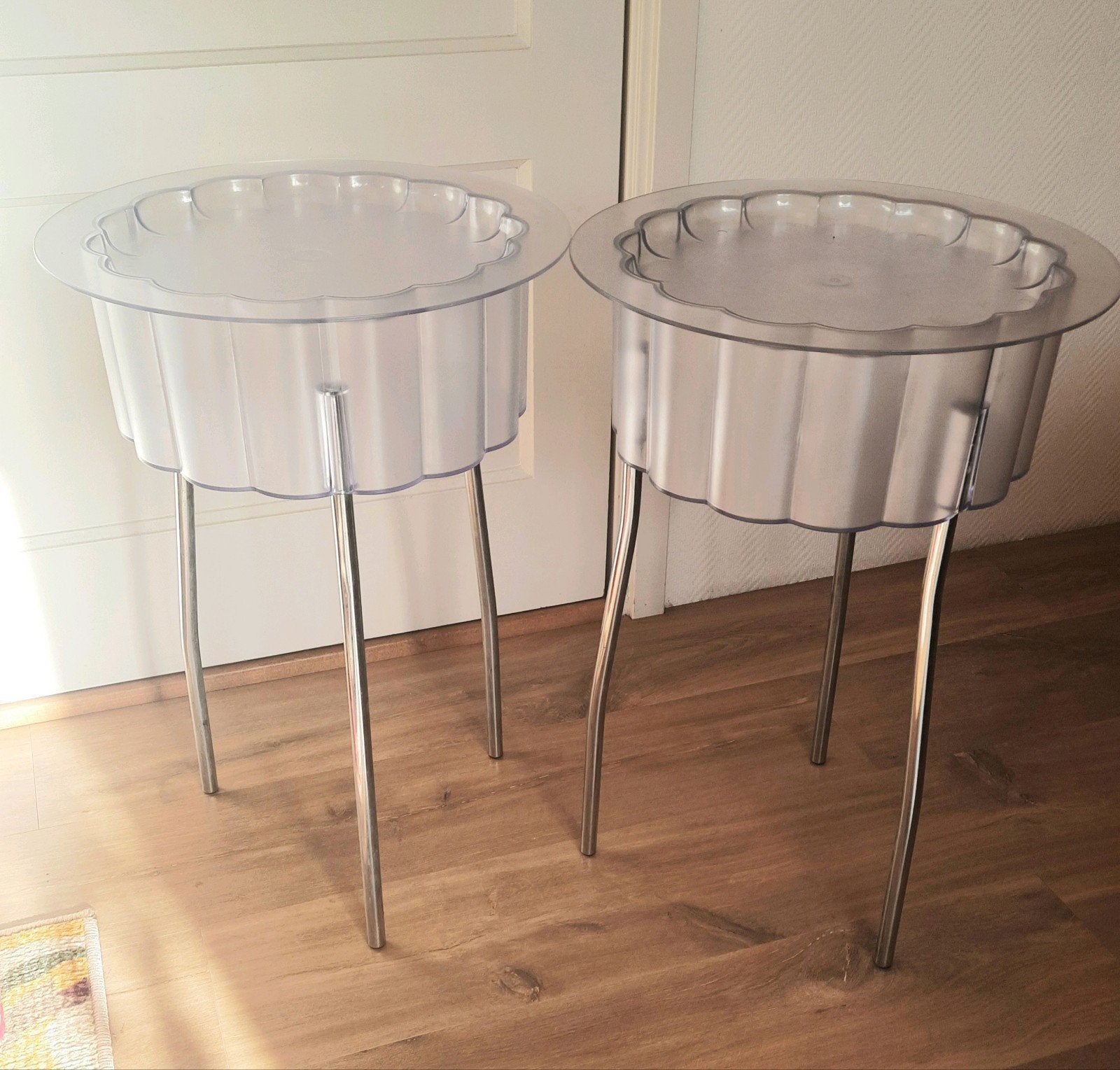 Vintage tafeltjes ikea type Hatten, lees de beschrijving, Huis en Inrichting, 45 tot 60 cm, Rond, Ophalen of Verzenden, Zo goed als nieuw