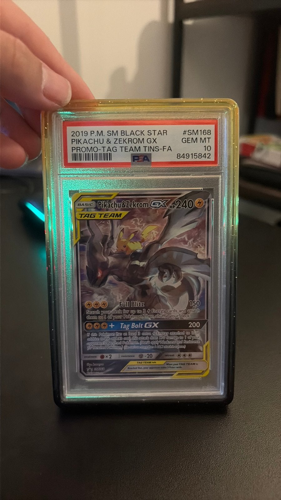 Pikachu & Zekrom GX Tag Team - SM168, Ophalen of Verzenden, Zo goed als nieuw