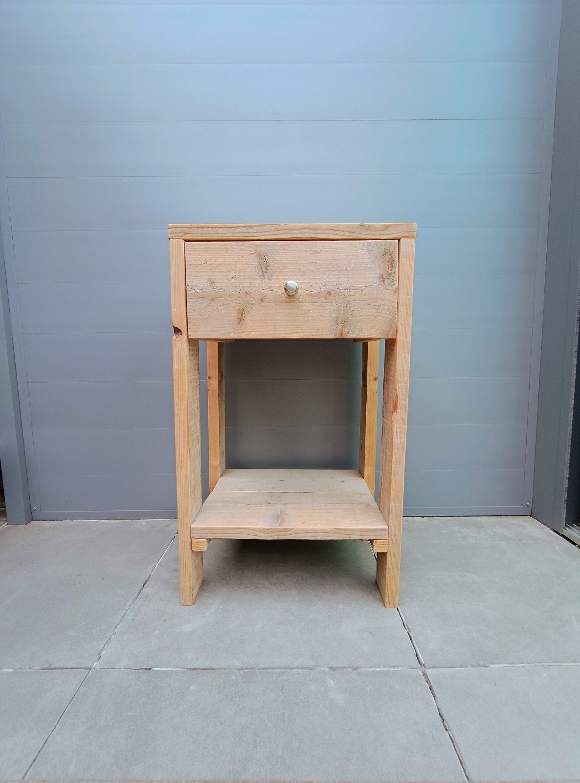 Steigerhouten kastje / sidetable, Huis en Inrichting, Tafels | Sidetables, Ophalen, 25 tot 50 cm, Rechthoekig, 100 tot 150 cm