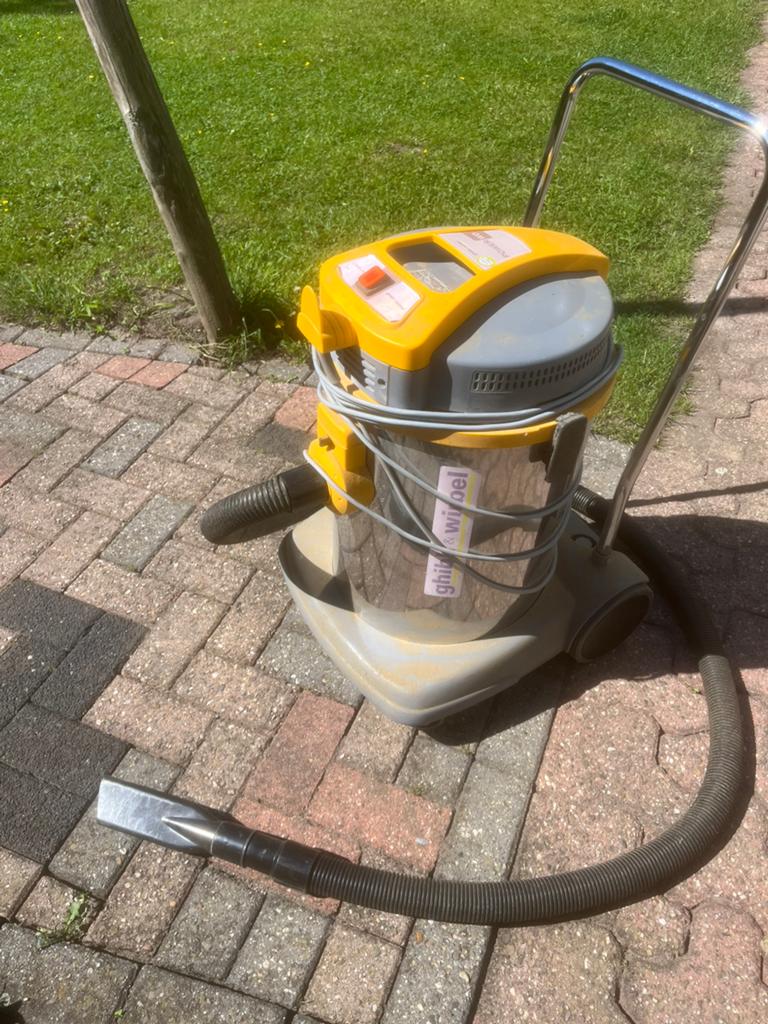 Ghibli & Wirbel power WD Wet & Dry vac, Ophalen of Verzenden, Gebruikt, Waterstofzuiger