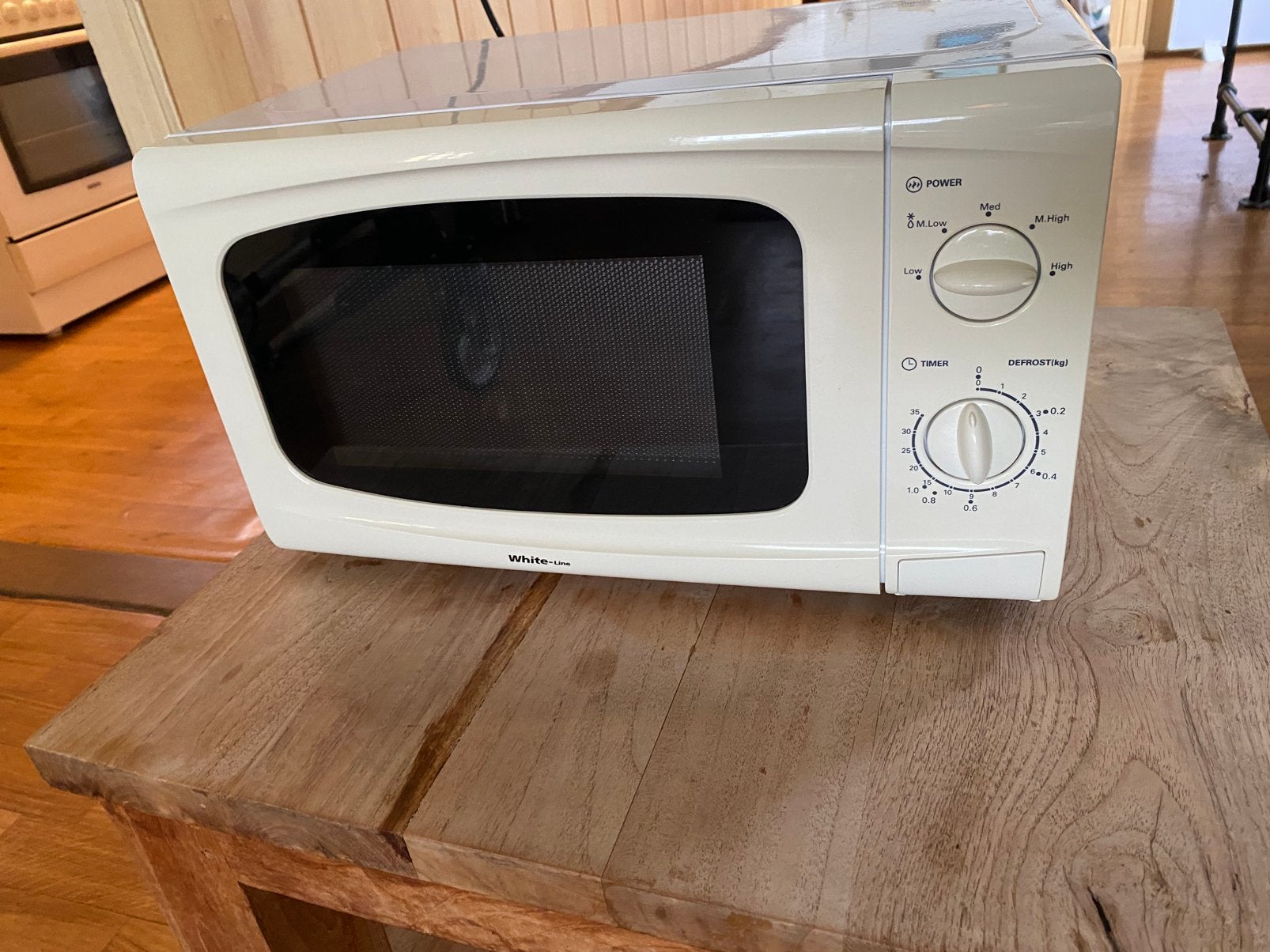 Magnetron whiteline MS720W, Ophalen, Zo goed als nieuw
