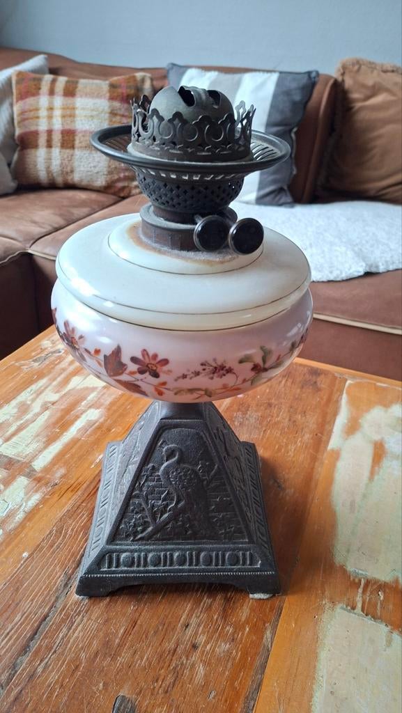Antieke olielamp, Ophalen of Verzenden, Gebruikt