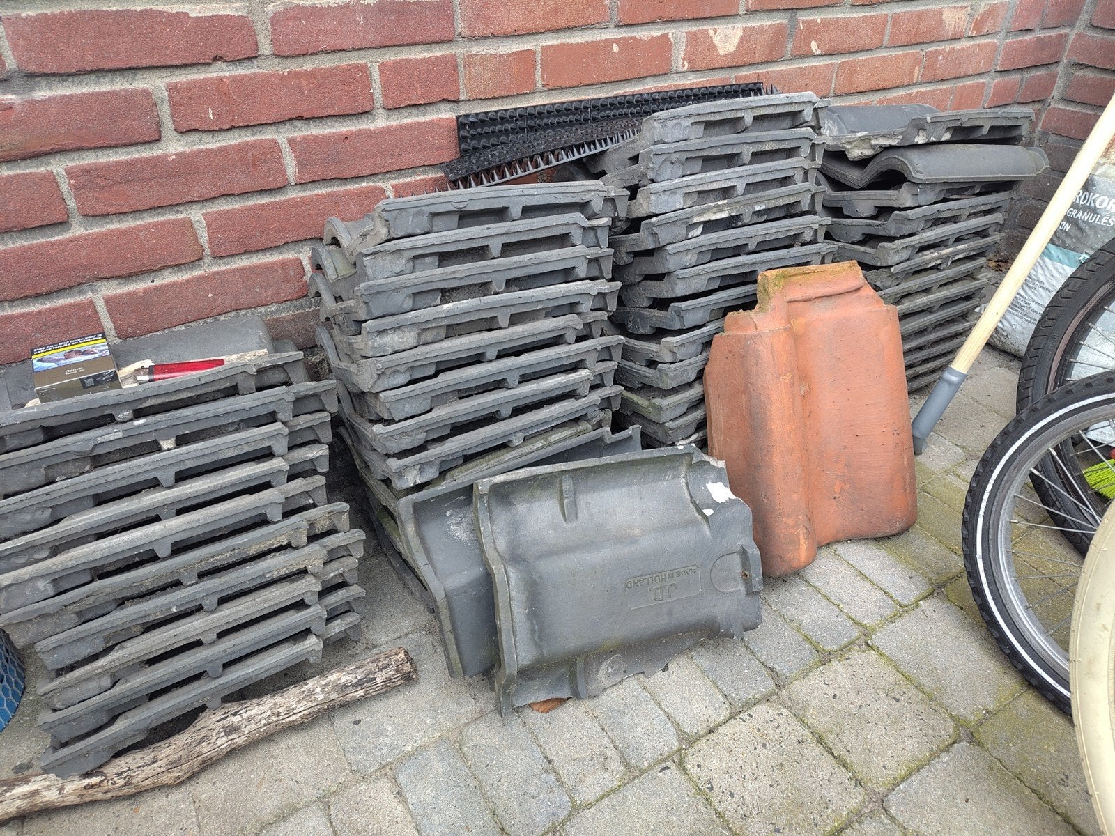Dakpannen, Doe-het-zelf en Verbouw, Ophalen, Steen of Klei, 15 m² of meer, Dakpannen