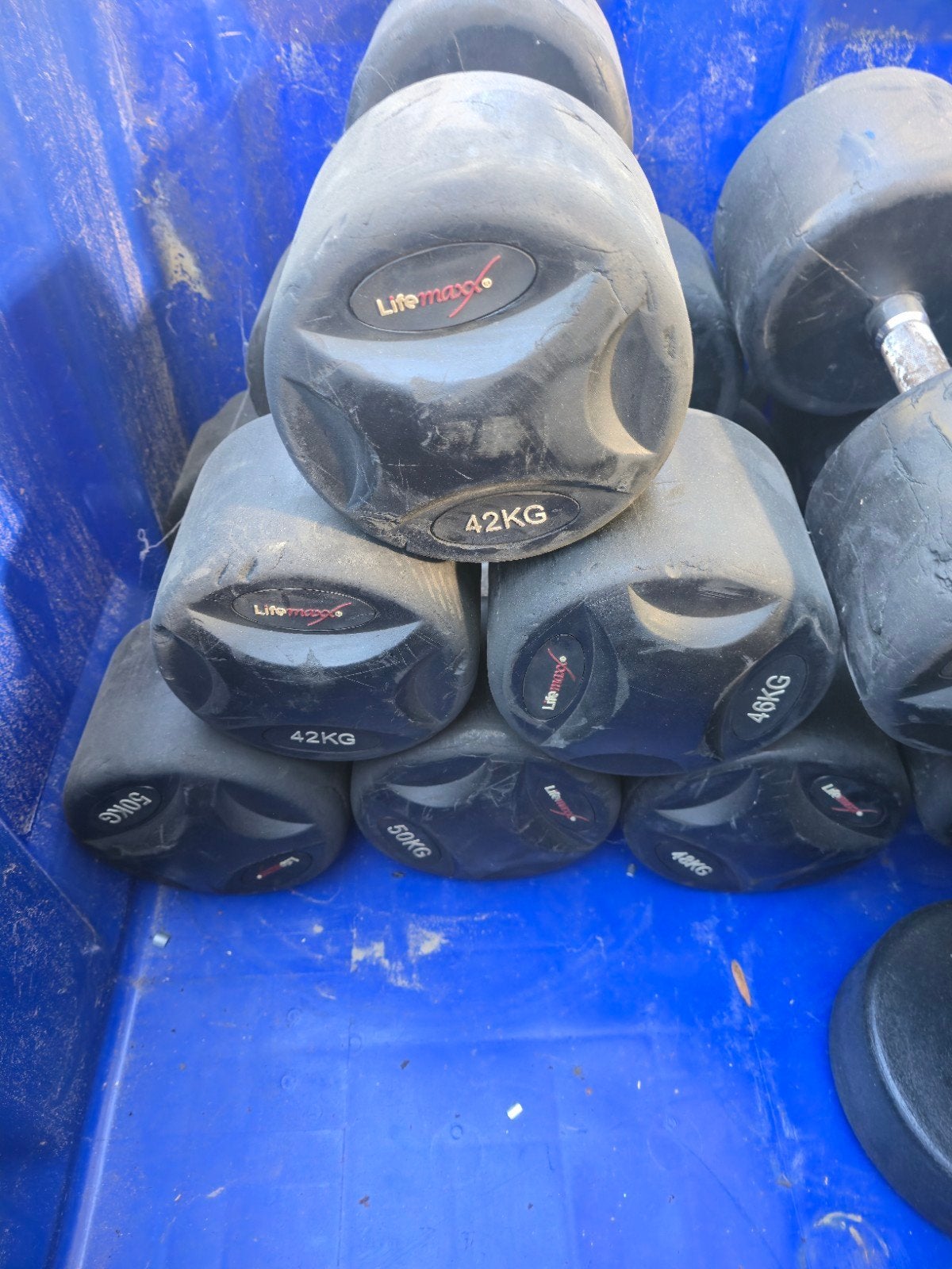 dumbells 42 tot 50 kg, Sport en Fitness, Ophalen, Gebruikt, Dumbbell