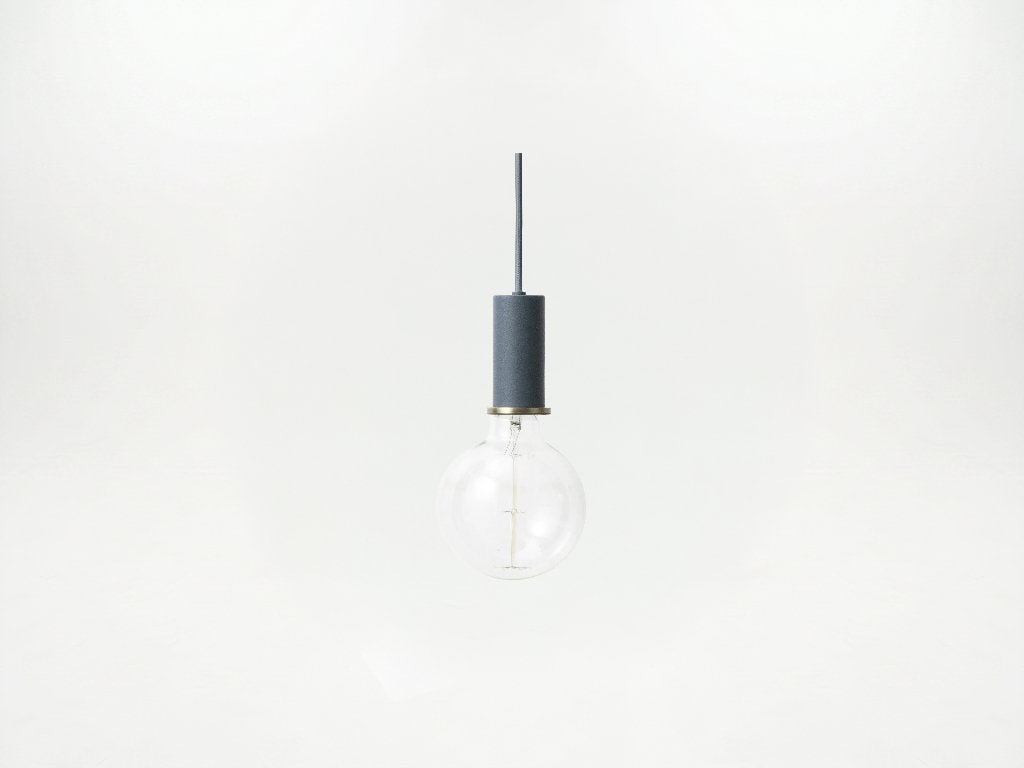 Ferm Living Socket Pendant Low Blauw bij TheReSales, Ophalen, Zo goed als nieuw, Metaal, Design