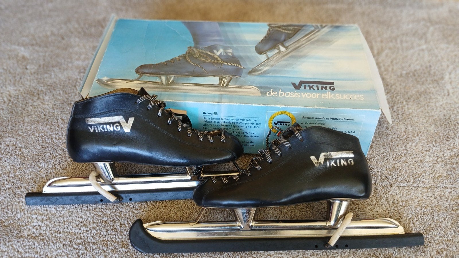 Hoge Vikings maat 39 in doos, Sport en Fitness, Schaatsen, Viking, Ophalen of Verzenden, Zo goed als nieuw, Noren