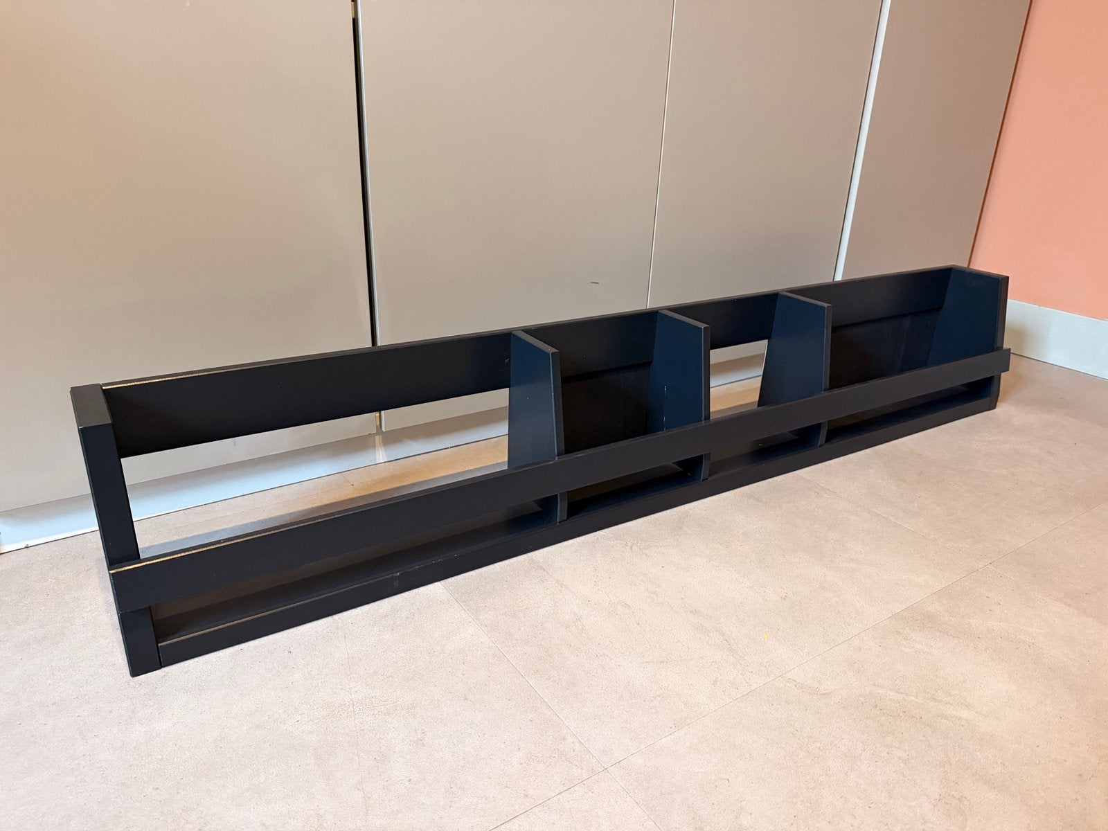 Decoratief wandrek met schuifpanelen - 150x25x15 cm, Ophalen, Gebruikt