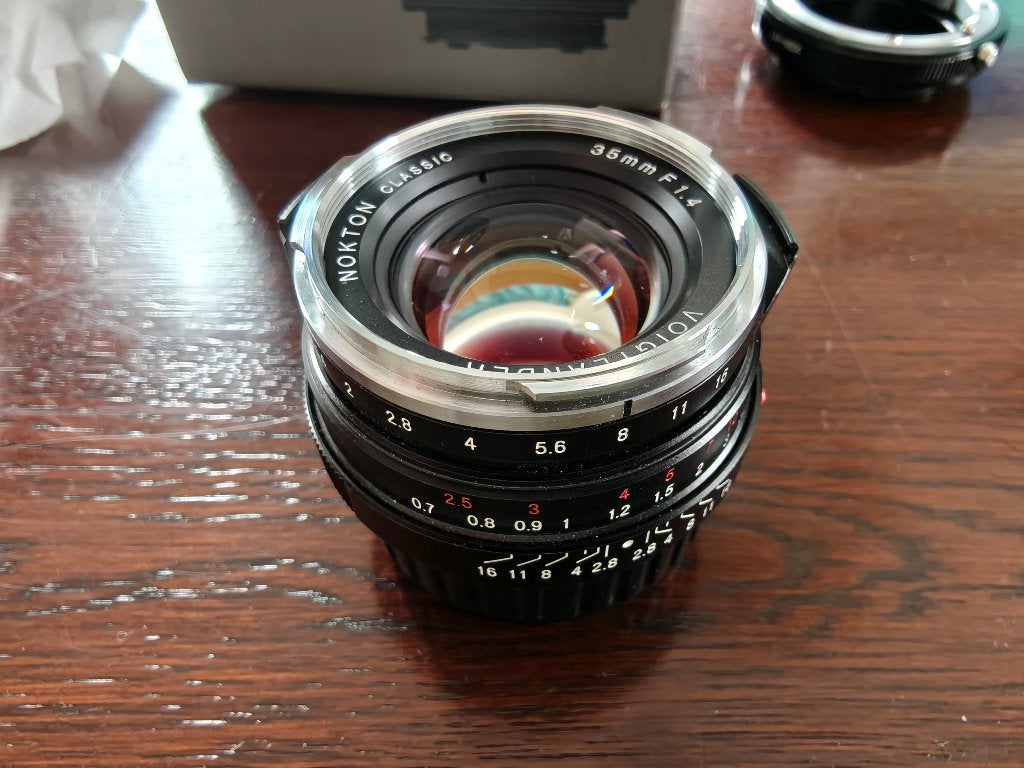 Voigtländer Nokton Classic asph 35 mm F1.4 L-Mount, Audio, Tv en Foto, Fotografie | Lenzen en Objectieven, Gebruikt, L-mount, Verzenden