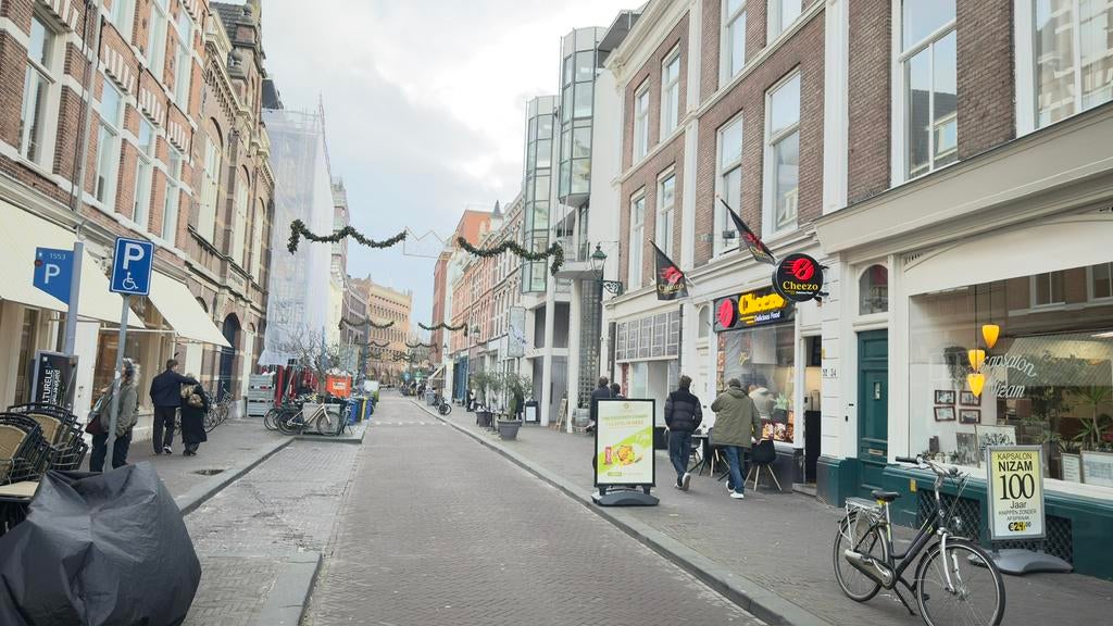 Overname Horecazaak  – Restaurant te koop Den Haag Centrum, Eén persoon, Ticket of Toegangskaart