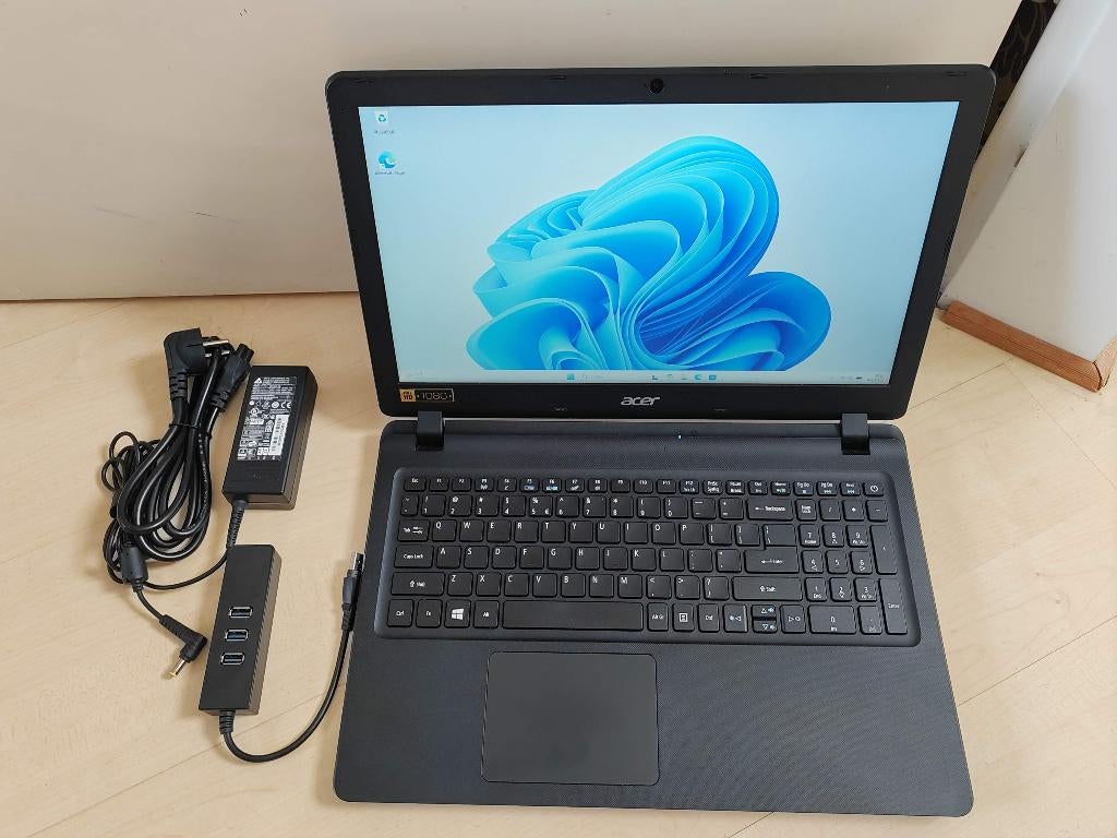 Acer Aspire ES1 I5 7200u 8GB 256GB FHD, Computers en Software, Windows Laptops, Gebruikt, 15 inch, SSD, 3 tot 4 Ghz, 8 GB, Qwerty