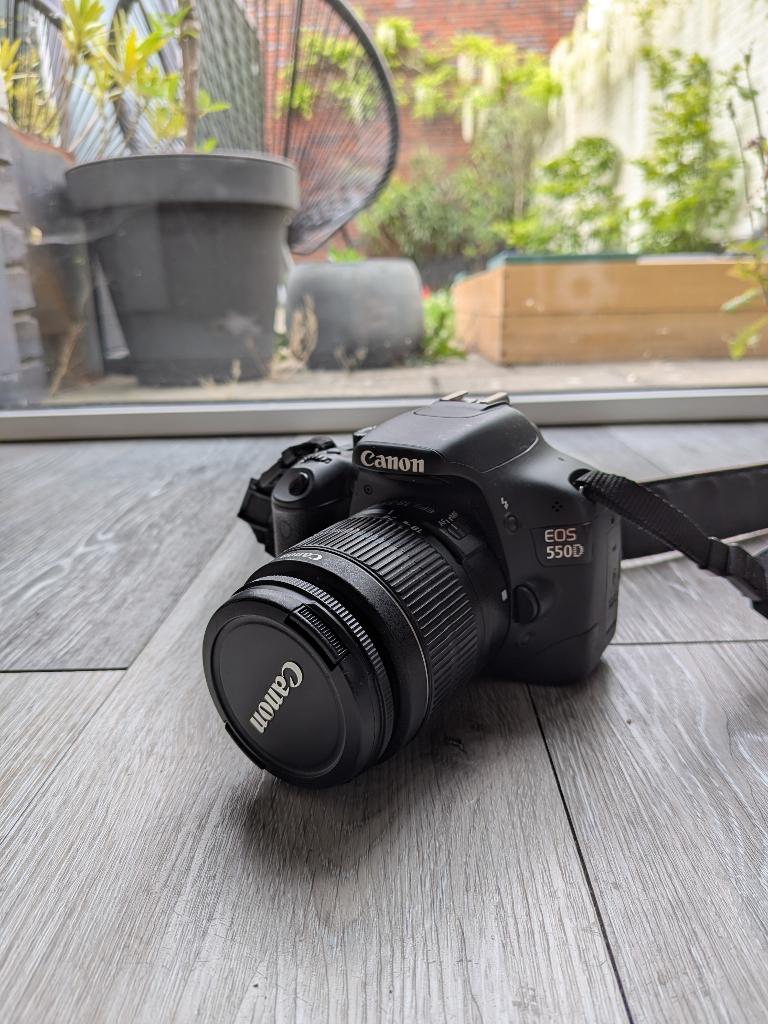 Canon eos 550D, Audio, Tv en Foto, Fotocamera's Digitaal, Gebruikt, Spiegelreflex, Canon, Geen optische zoom