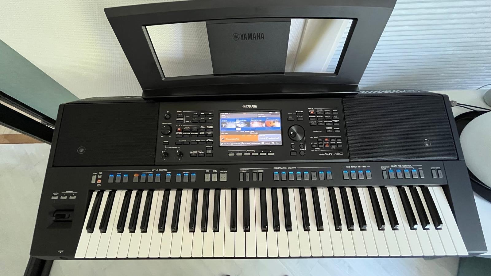 Yamaha PSR-SX720 Digital Workstation Keyboard, Ophalen, 61 toetsen, Yamaha, Zo goed als nieuw