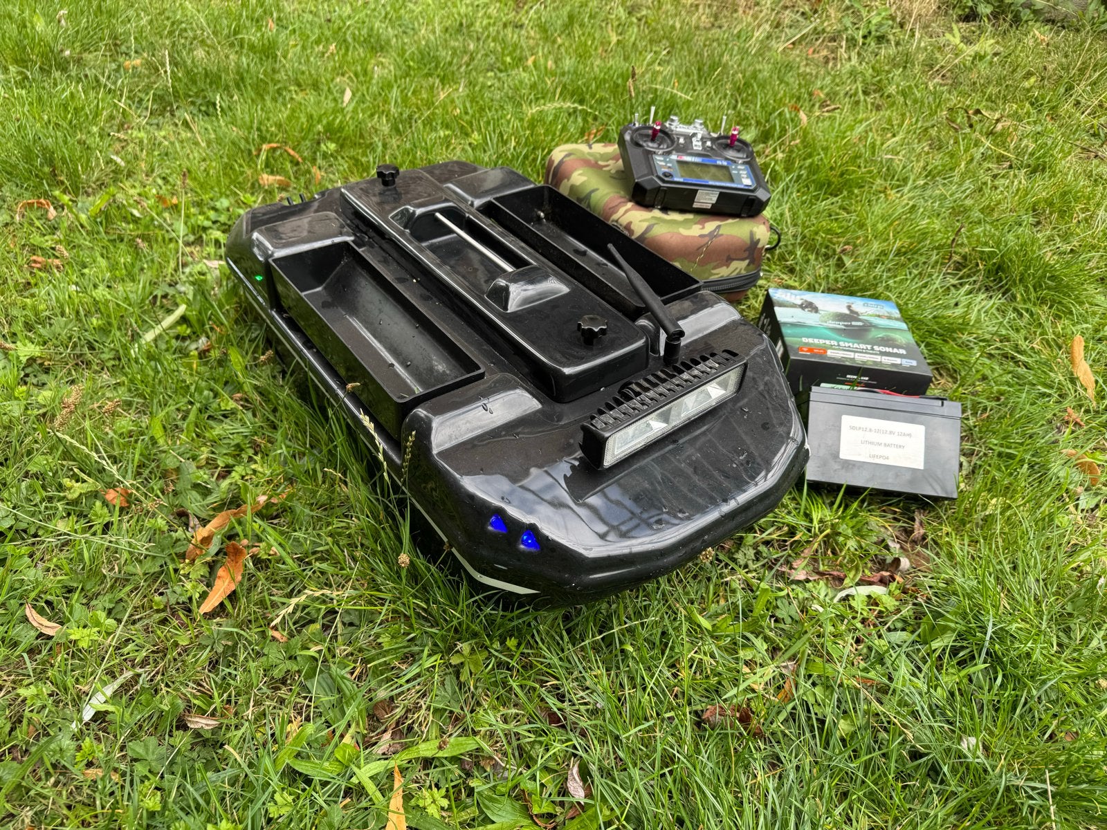 Voerboot met afstandsbediening en dieptemeter, Ophalen, Gebruikt, Overige typen