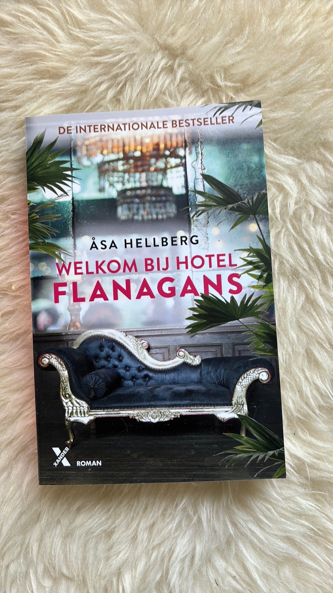 NEW | Åsa Hellberg - Welkom bij Hotel Flanagans, Boeken, Ophalen of Verzenden, Nieuw, Åsa Hellberg