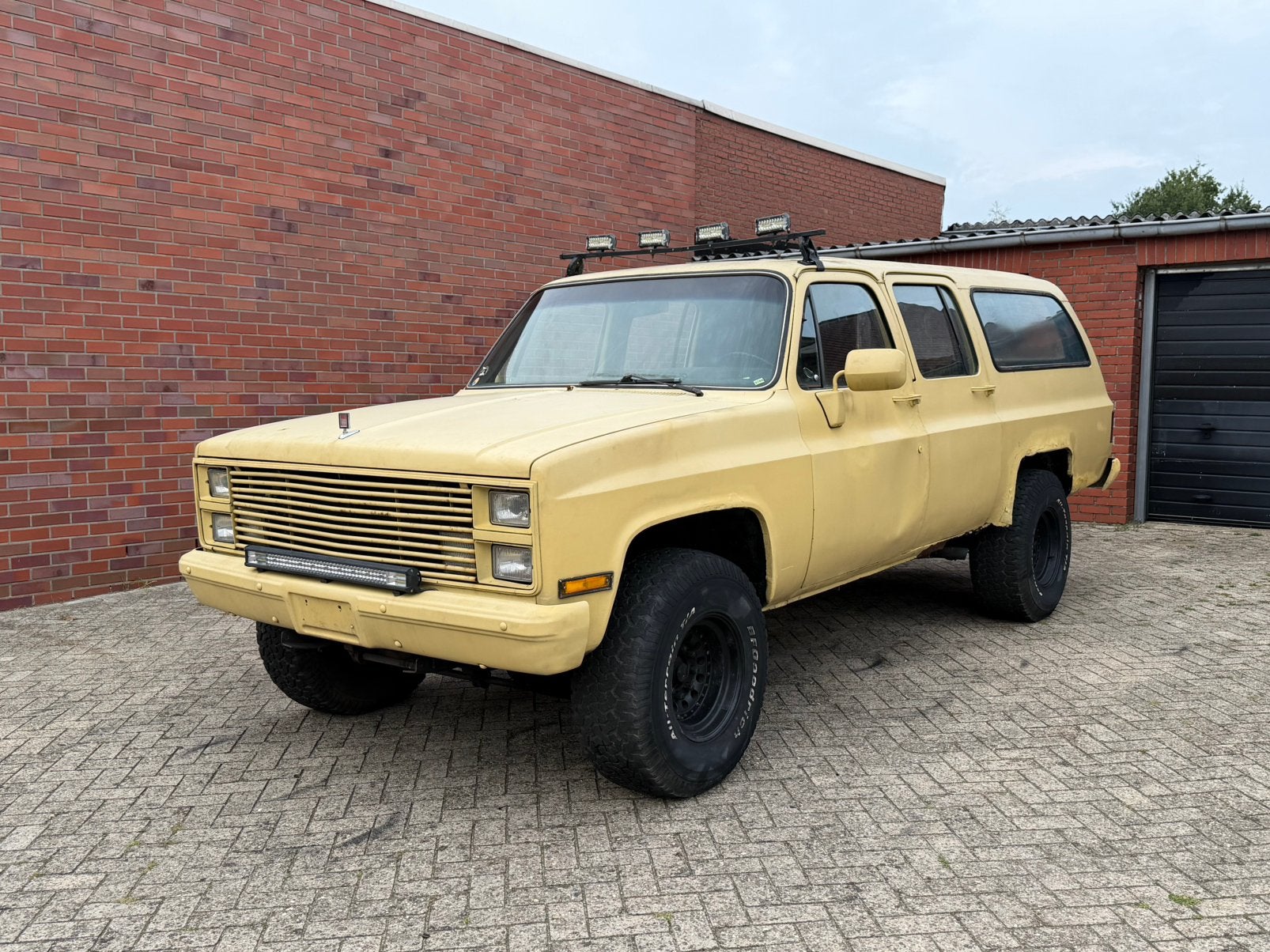 GMC Chevrolet Suburban 6.2 Detroit Diesel  1983 Oldtimer, Auto's, Automaat, Chevrolet, Diesel, 6200 cc