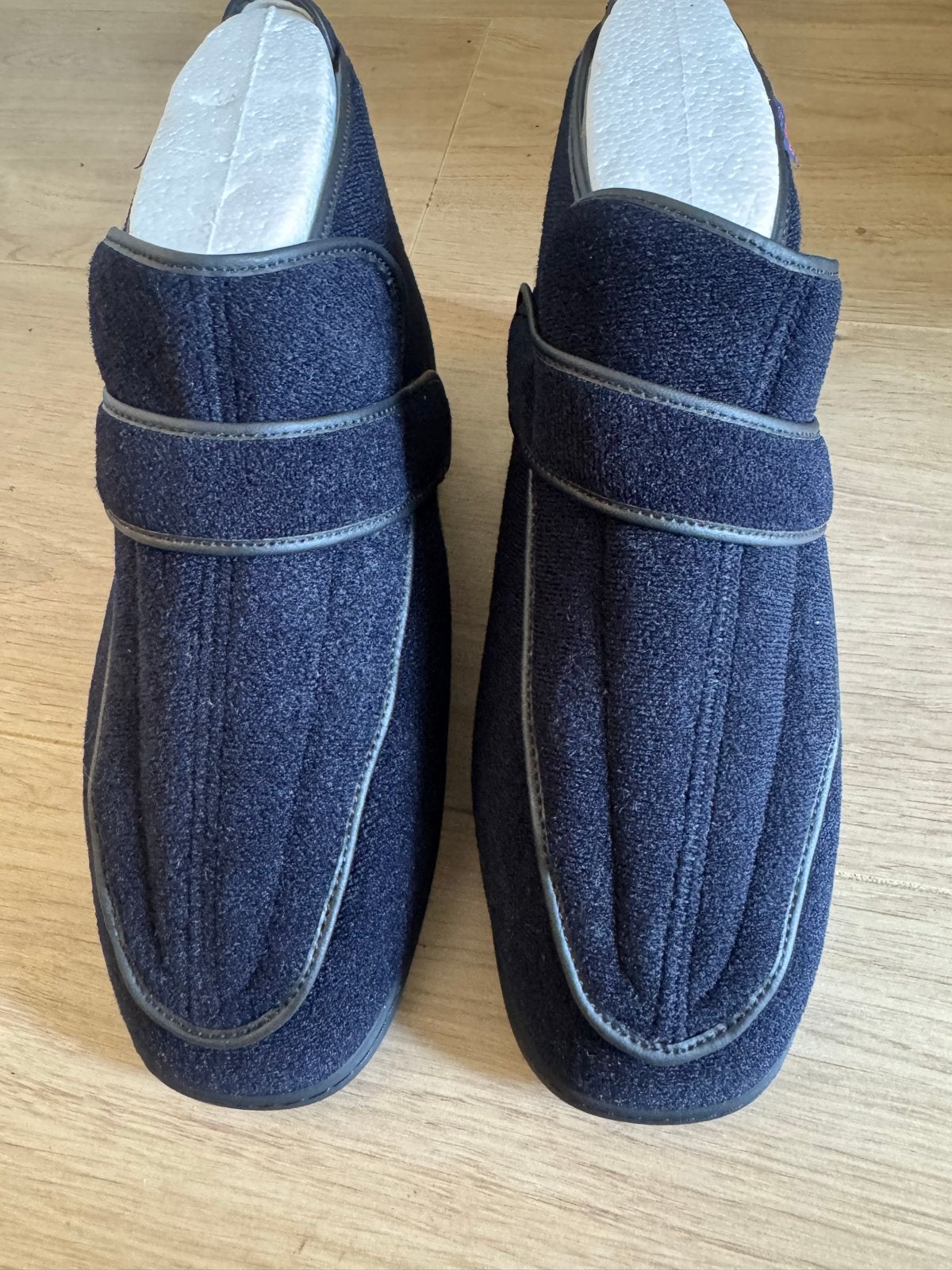 Pulman comfortabele pantoffels/schoenen maat 43, Ophalen of Verzenden