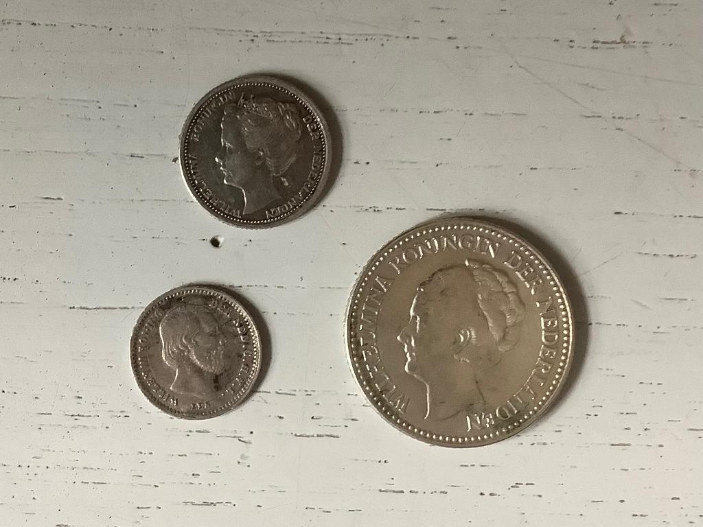5 cent 1869, 10 cent 1906, 1/2 gulden 1928, Zilver, Overige waardes, Koningin Wilhelmina, Verzenden