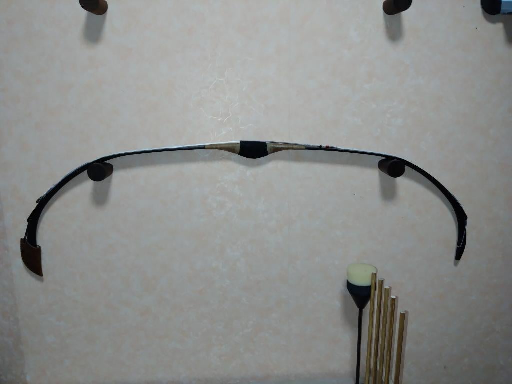 Ottoman Horsebow Şimşek Hybrid Sipahi 39 lbs + Bowstring, Ophalen of Verzenden, Zo goed als nieuw, Recurveboog