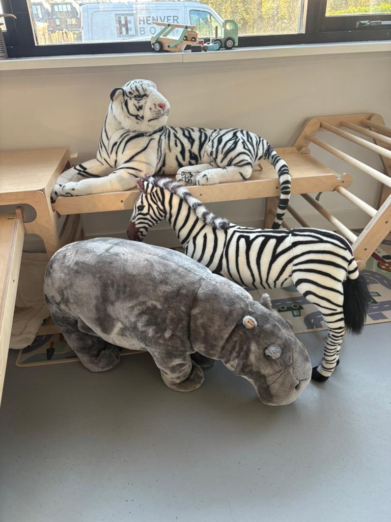 Grote dieren stevig nijlpaard zebra siberische witte tijger, Ophalen, Overige merken, Overige karakters, Overige typen