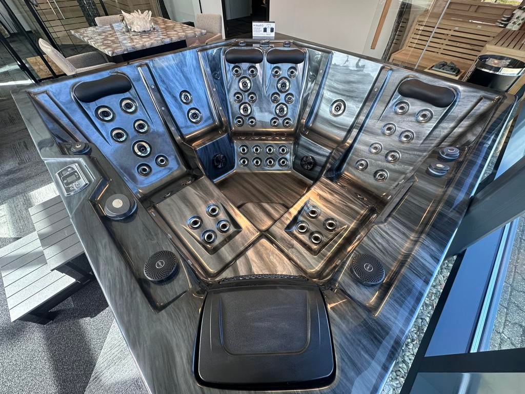 LUXE JACUZZI 225X225 – 64 JETS – WELLNESS VOOR THUIS, Info@inner-stillness.nl, Verzenden, 7665VB, Nieuw
