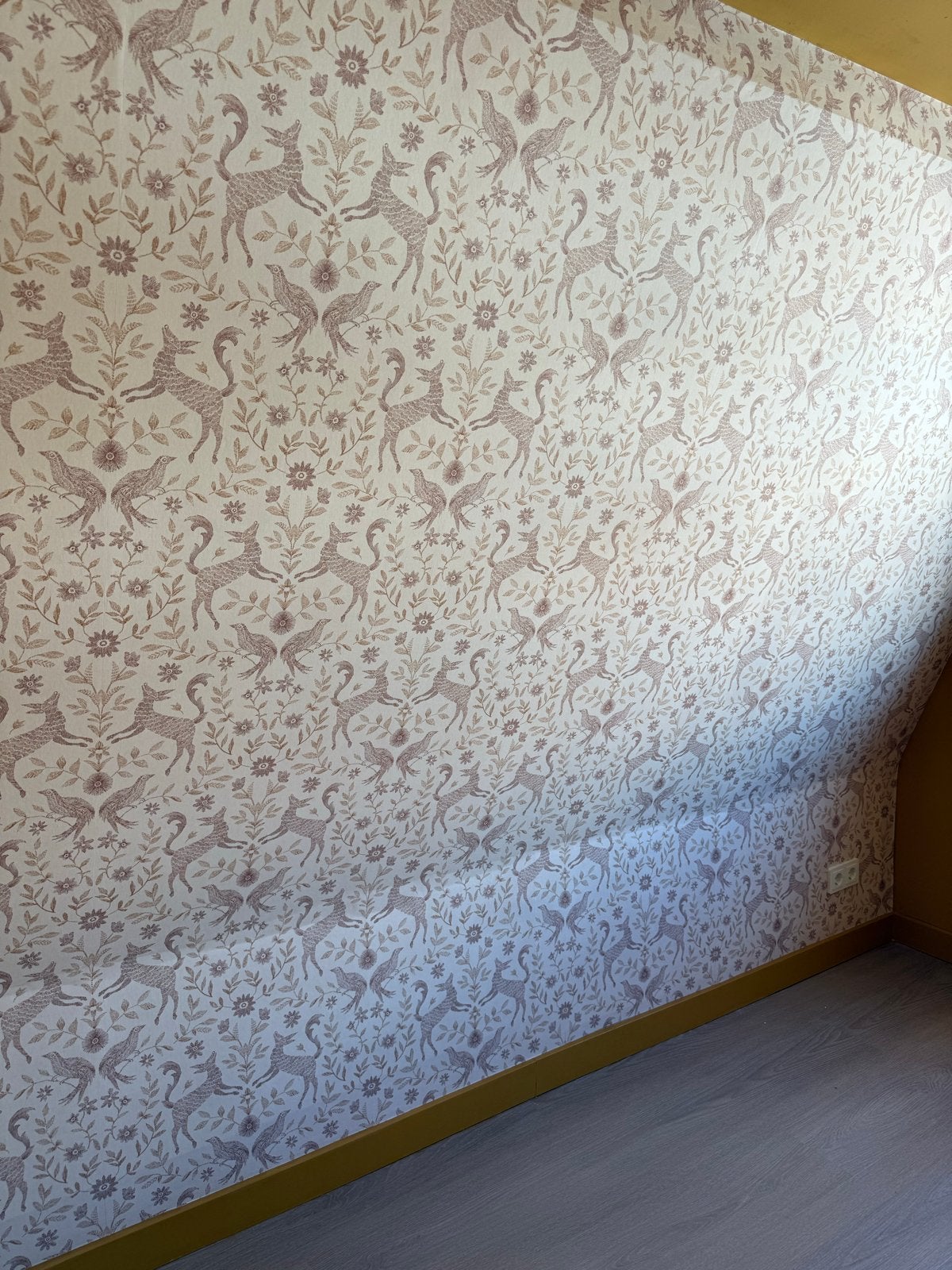 Eijffinger Tiny Treasures Fable Behang - 363113, Ophalen of Verzenden, Minder dan 10 m², Beige
