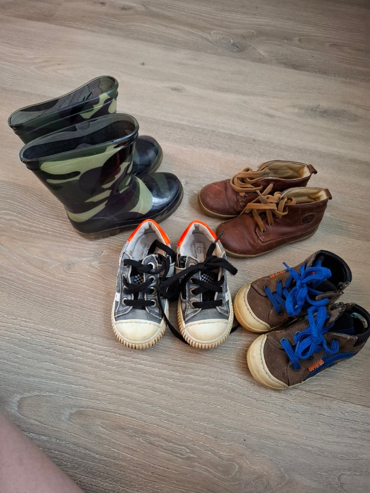 Kinder schoenen, Kinderen en Baby's, Ophalen of Verzenden
