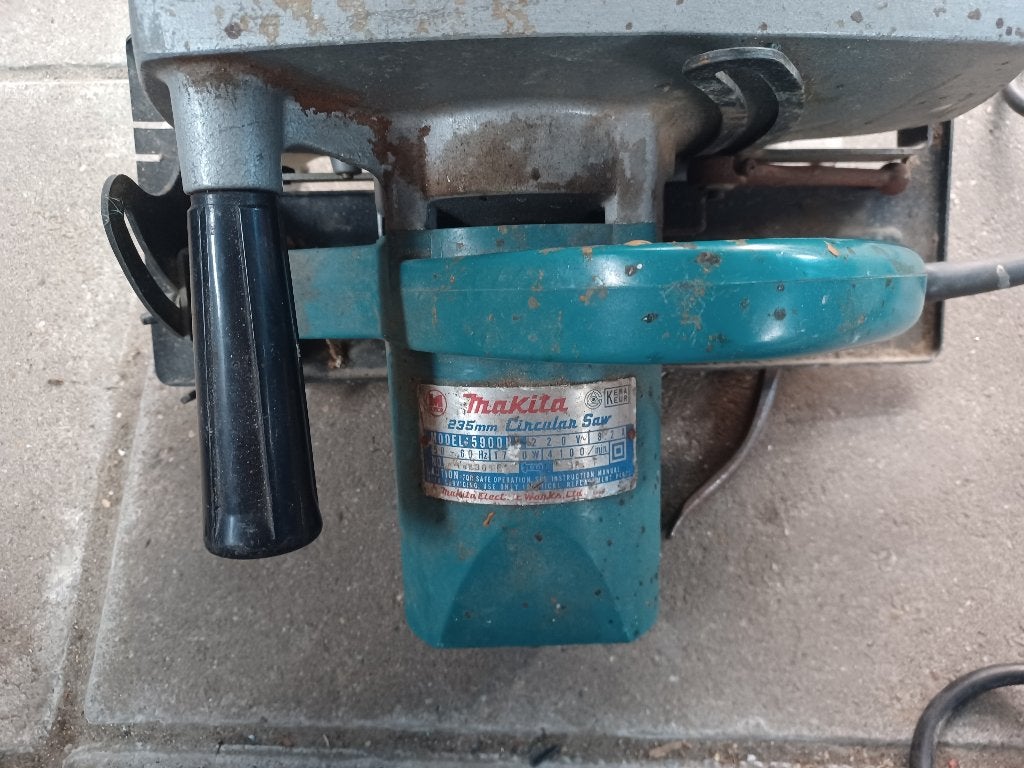 makita 235 mm cirkelzaag 1750 w, Ophalen, Gebruikt, Zaag, Makita