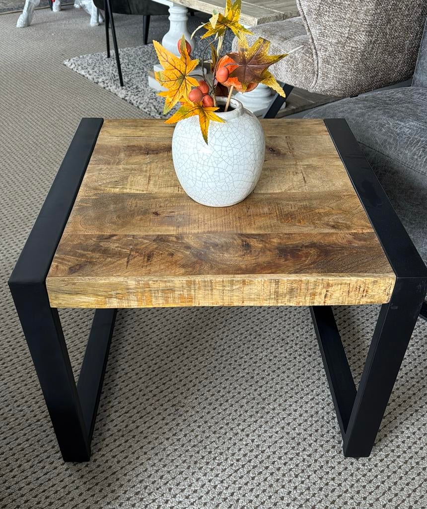 Bijzettafel Britt, Overige materialen, Bijzet tafel, Kringloopehb41@hotmail.com, Vierkant