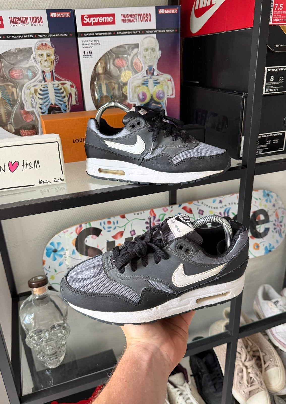 Nike Air Max 1 Black Grey, Kleding | Dames, Schoenen, Ophalen of Verzenden, Overige kleuren, Sneakers of Gympen