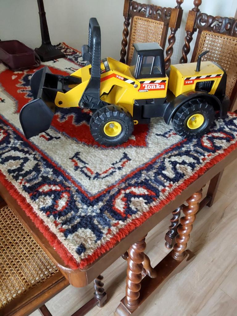Buldozer tonka mooie, Ophalen