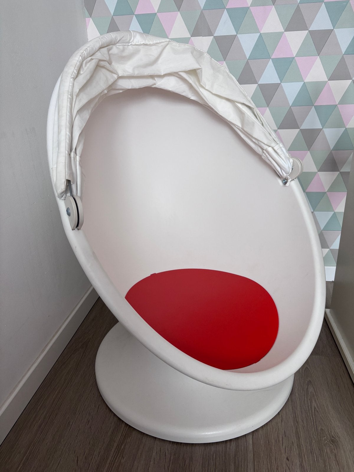 IKEA PS LÖMSK Draaistoel - Wit met Rood Kussen, Ophalen, Gebruikt