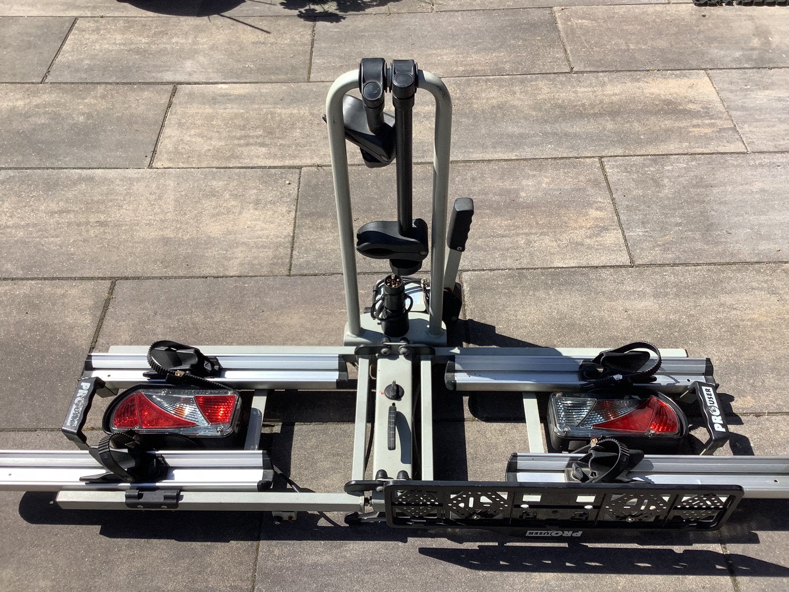 Mooie fietsdrager, Ophalen, Zo goed als nieuw, 2 fietsen, Trekhaakdrager